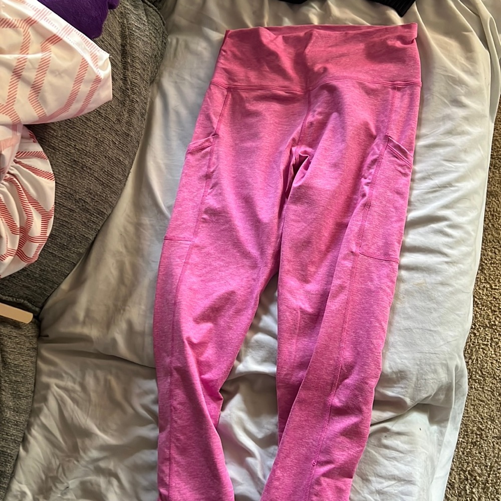 Aerie chill play full length legging with pockets in pink size L.
